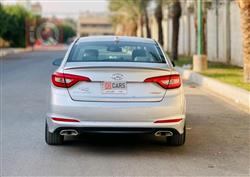 هیوندای سۆناتا